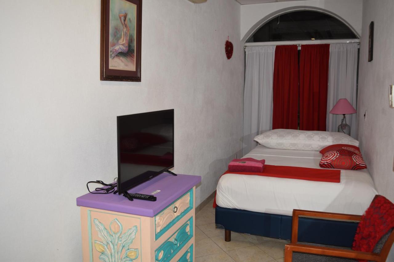 Boutique Basic Hotel Puerto Vallarta Dış mekan fotoğraf